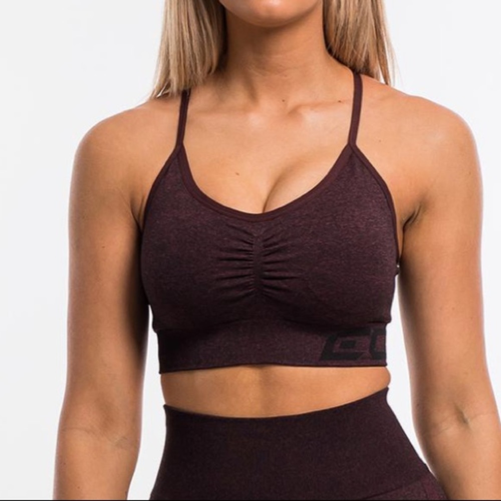 ECHT Scrunch Sports Bra